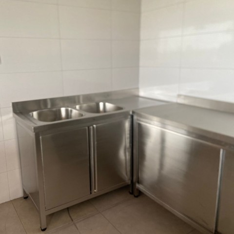 Cozinha Inox Minimalista